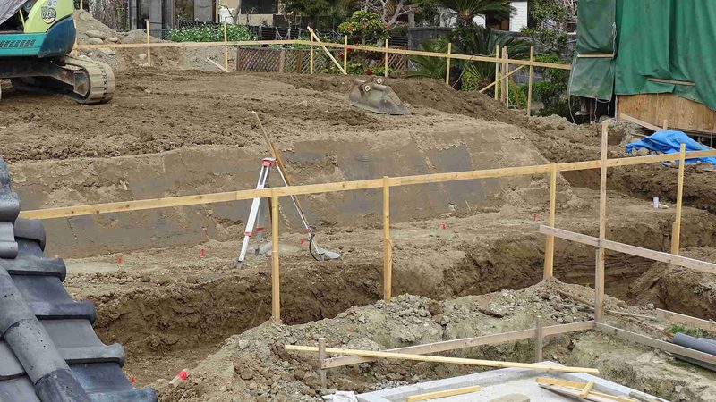 目前市场上，资质代办服务大致可以分为以下几种：